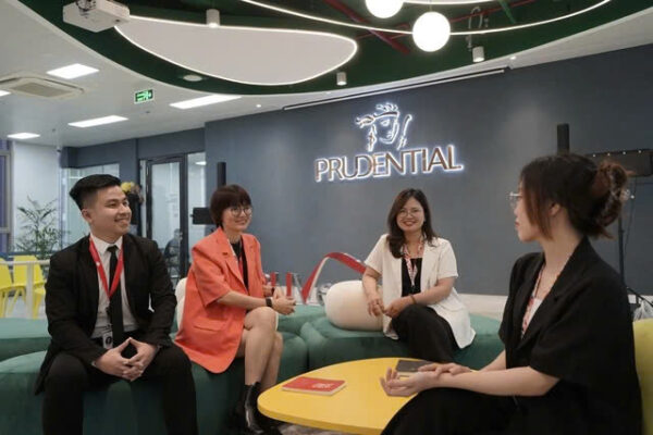 PRUDENTIAL “BẮT TREND” VỚI MEGA LIVESTREAM DÀNH RIÊNG CHO GIỚI TRẺ